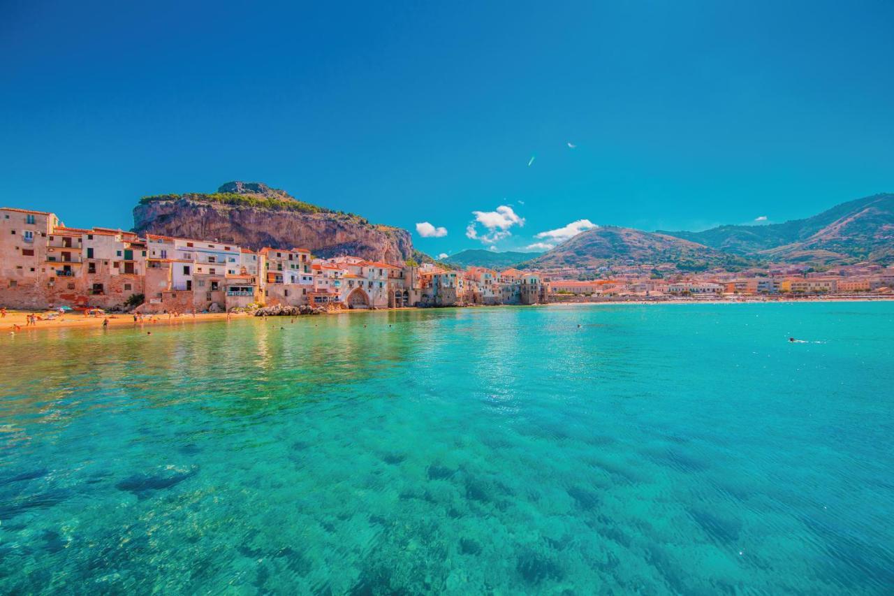 Le Suite Del Corso Cefalu Exterior photo