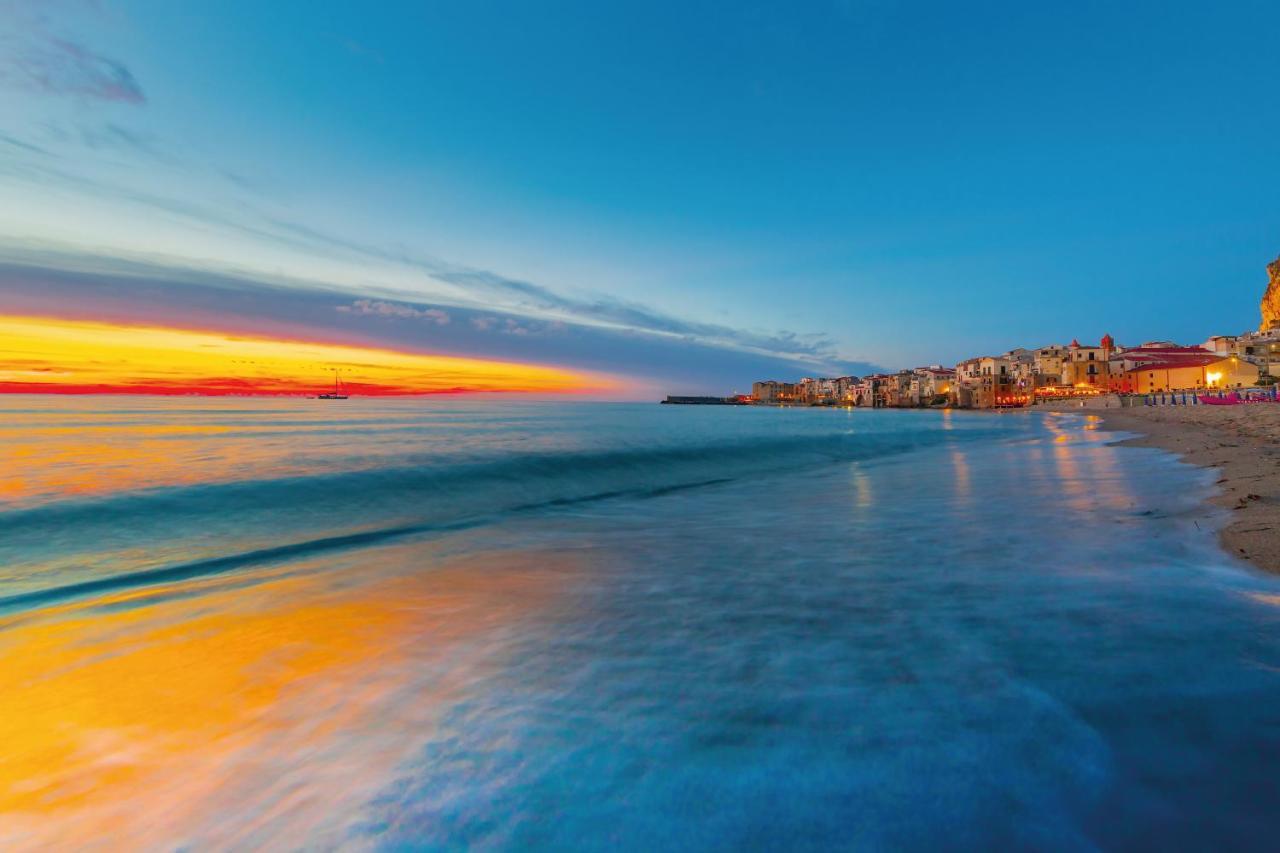 Le Suite Del Corso Cefalu Exterior photo
