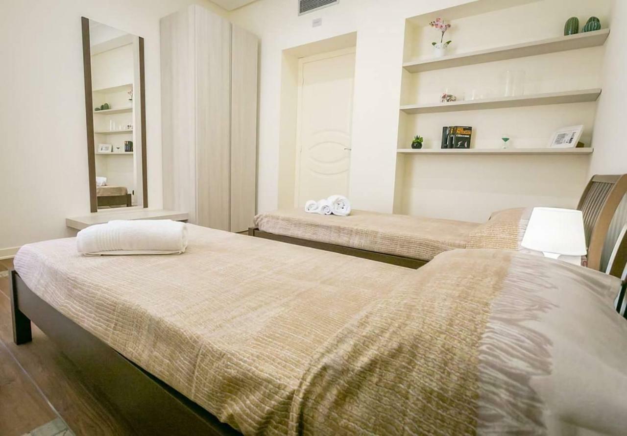 Le Suite Del Corso Cefalu Exterior photo